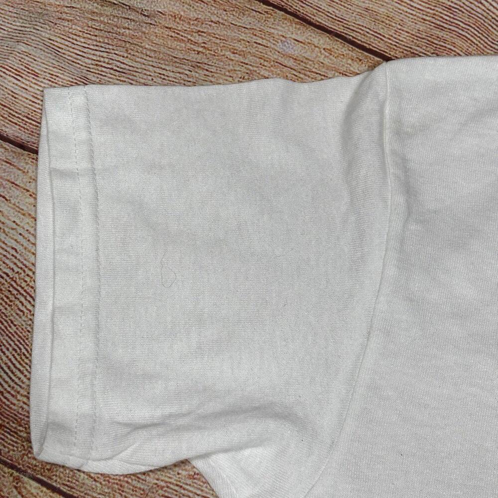 Gildan Graphic T-Shirt - Will Trade Brother for Presents Youth Large NWT - Picture 4 of 4